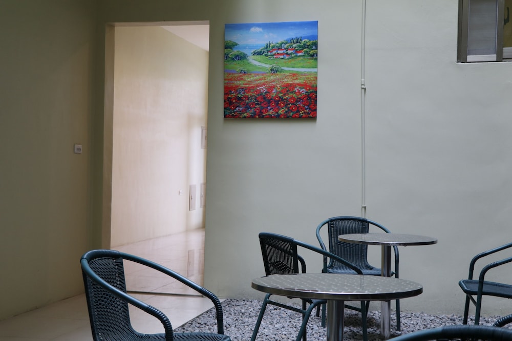 HeFeng B&B