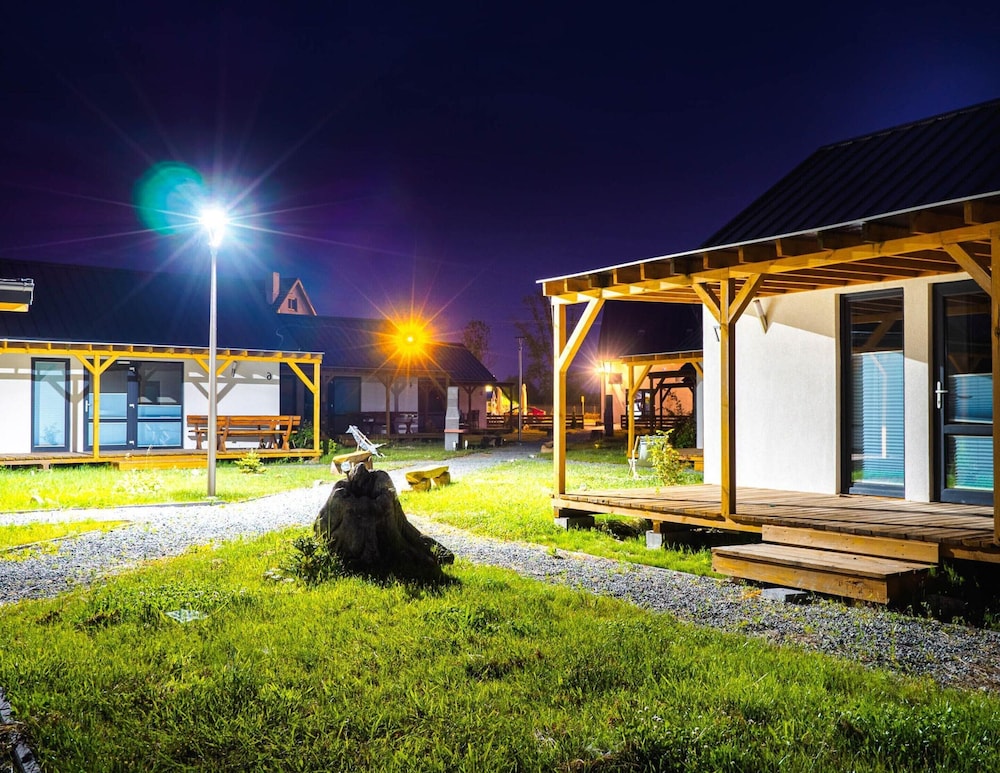 Cottages, 500m to the Lake, Jezierzany