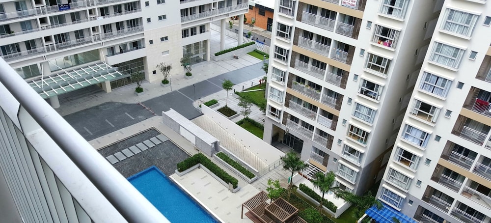 Jennifer Apartment Luxury 2BR SW Pool