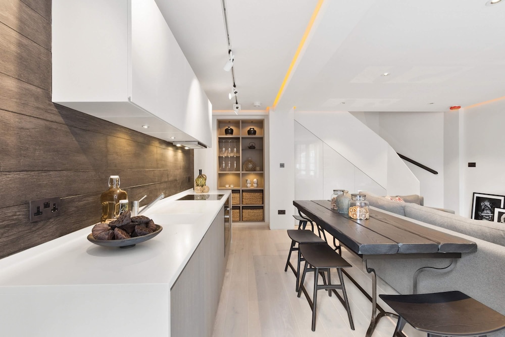 Knightsbridge Chelsea Lux 2 bed Duplex