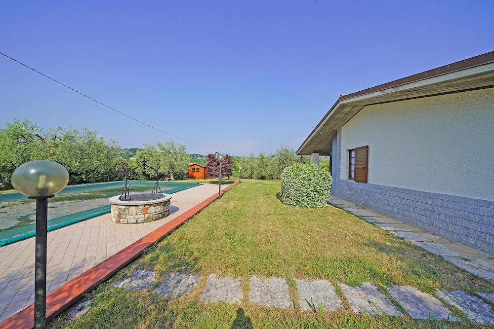 Photo 20