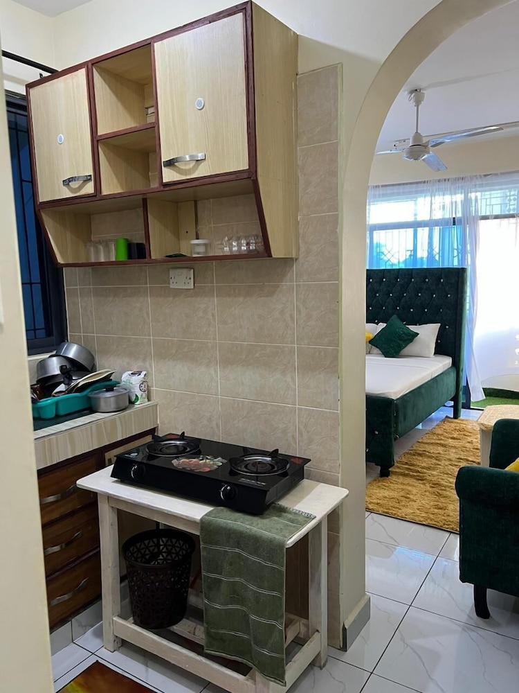 Lux Suites Lakeview Studios Bamburi