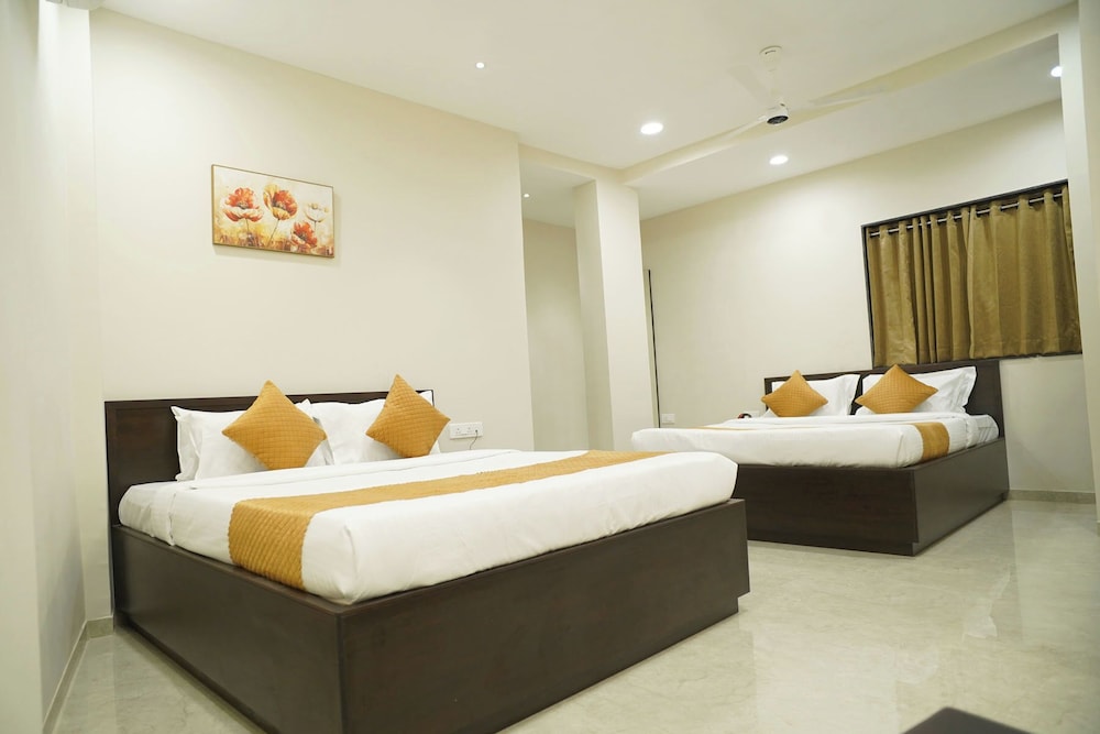 Hotel Visawa Residency Kolhapur