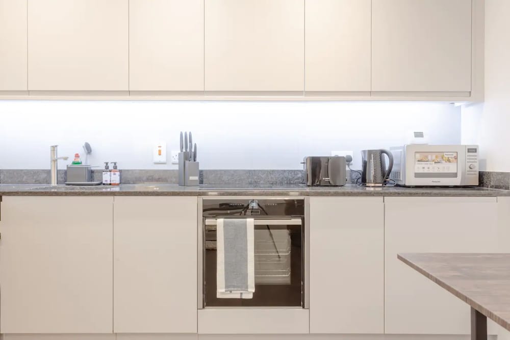 Modern Flat in the Heart of West London