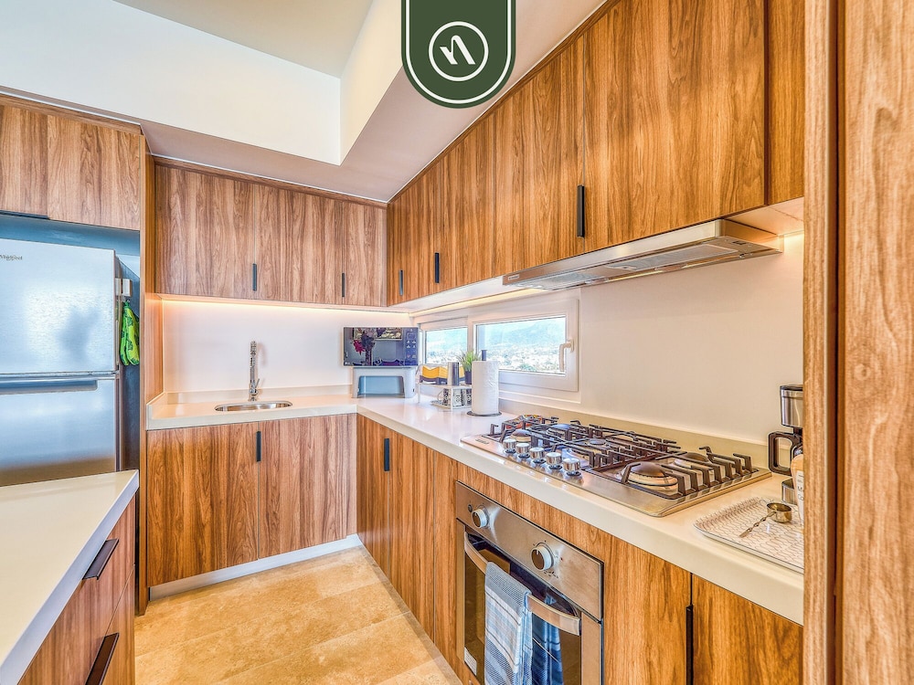 Harbor 171 by Naya Homes