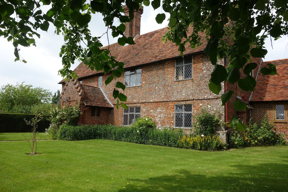 Brunger House