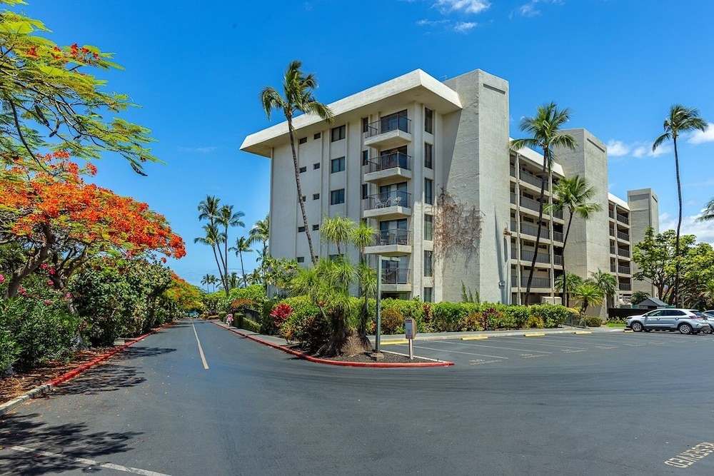 Kihei Akahi D-510 1 Bedroom Condo