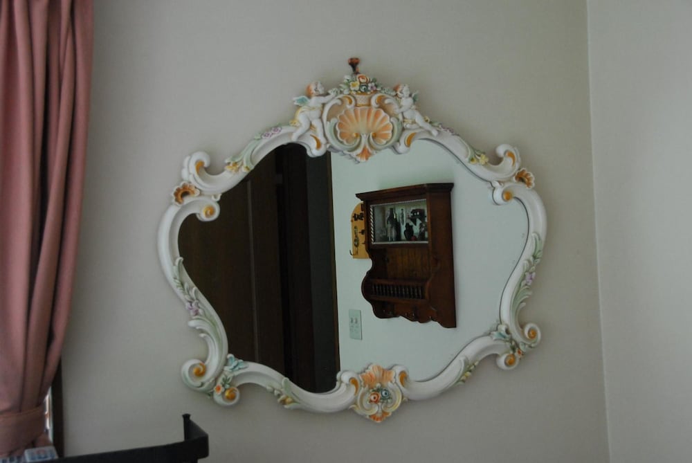 Photo 33