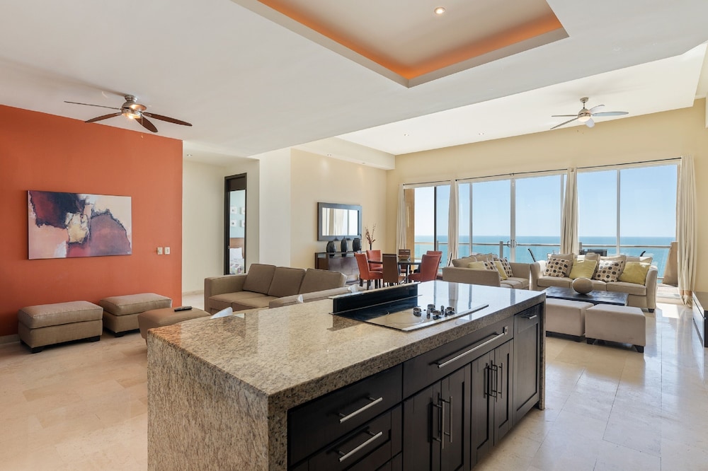 Encanto Living 1201 -4BR by Kivoya
