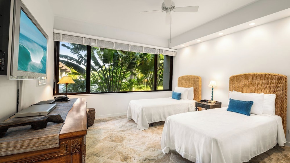 Beautifully Updated - Close to Beach & Pool - Oceanview Lanai - Vrkcv