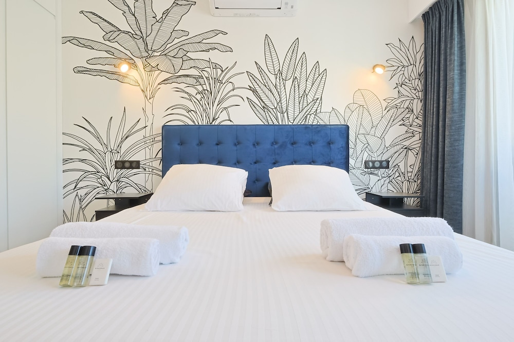Le Jungle in Cannes With 2 Bedrooms and 2 Bathrooms