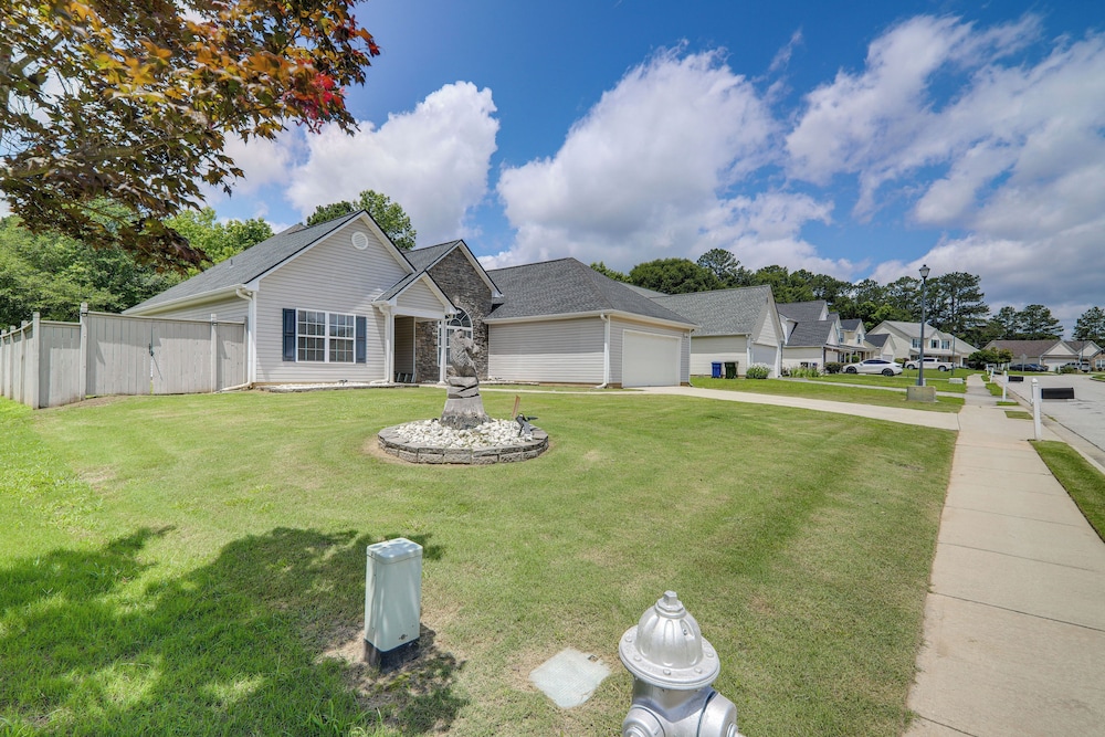 Shop, Fish & Explore: Suburban Home in Loganville!