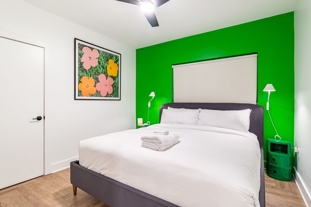 The Carter 206 by Avantstay Mins to Downtown