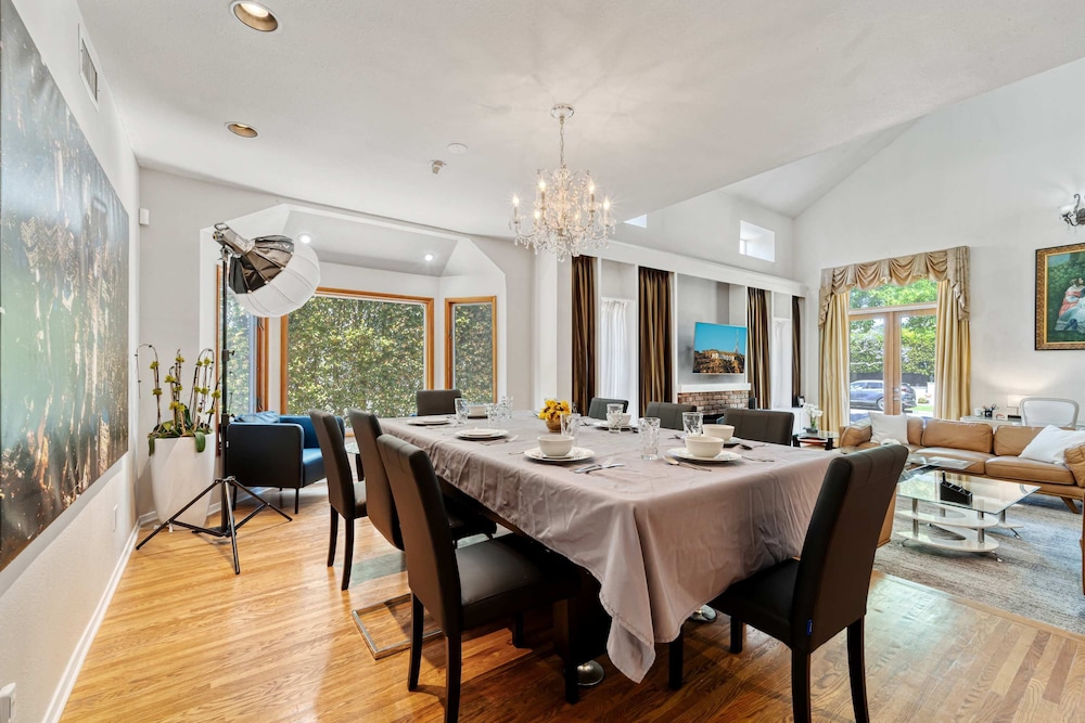 NEW - 1 Location-family-5br-yard-gym-parking