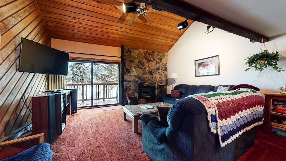 Snowcreek II 308 Spacious Yet Cozy Condo with Private Washer Dryer by RedAwning