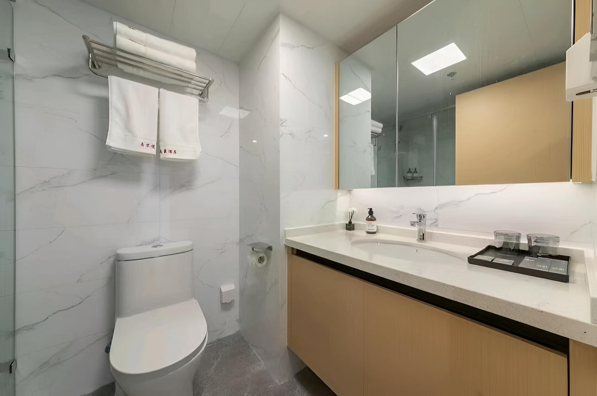 Yuehao Hotel