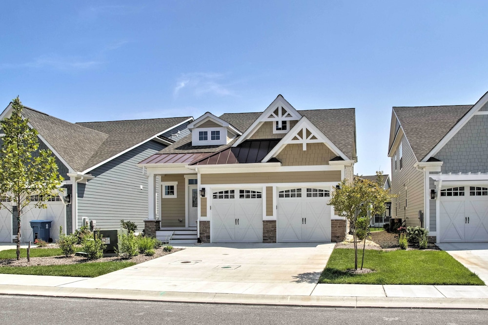 3 Mi to Fenwick Island Beach: Luxe Bungalow view 4