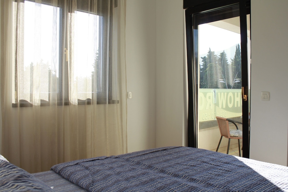 One Bedroom Smart 28 view 5