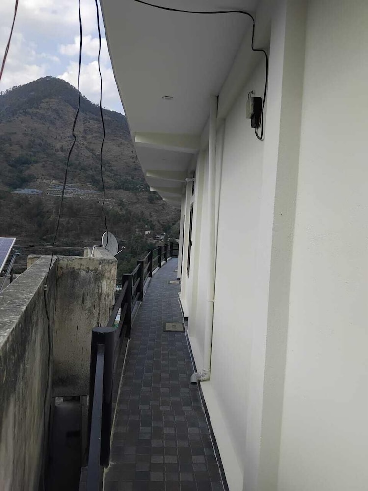 Rawat Residency