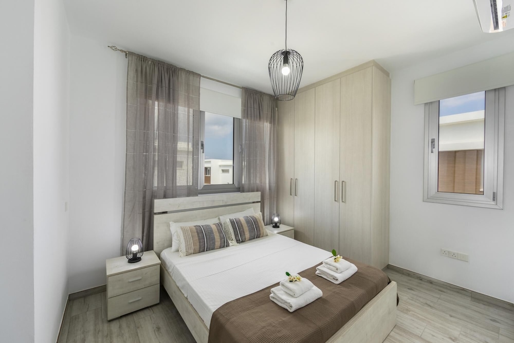Protaras Seaview Villa Alasia
