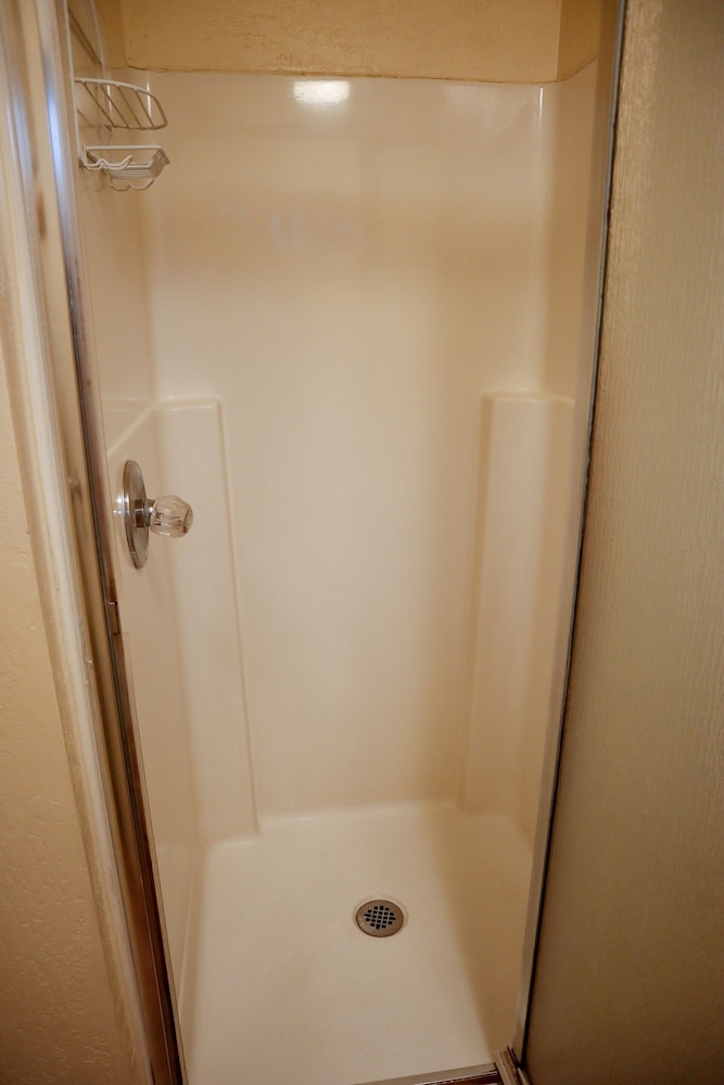 Ashland Vacations - Ashland Commons Hostel - Property Image 16