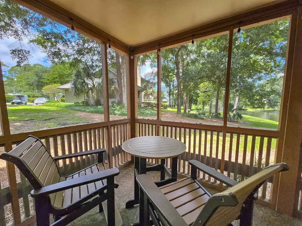 Serene 2 Bed, 2 Bath Lodge, With Amenities, 101ac 2 Bedroom Lodge