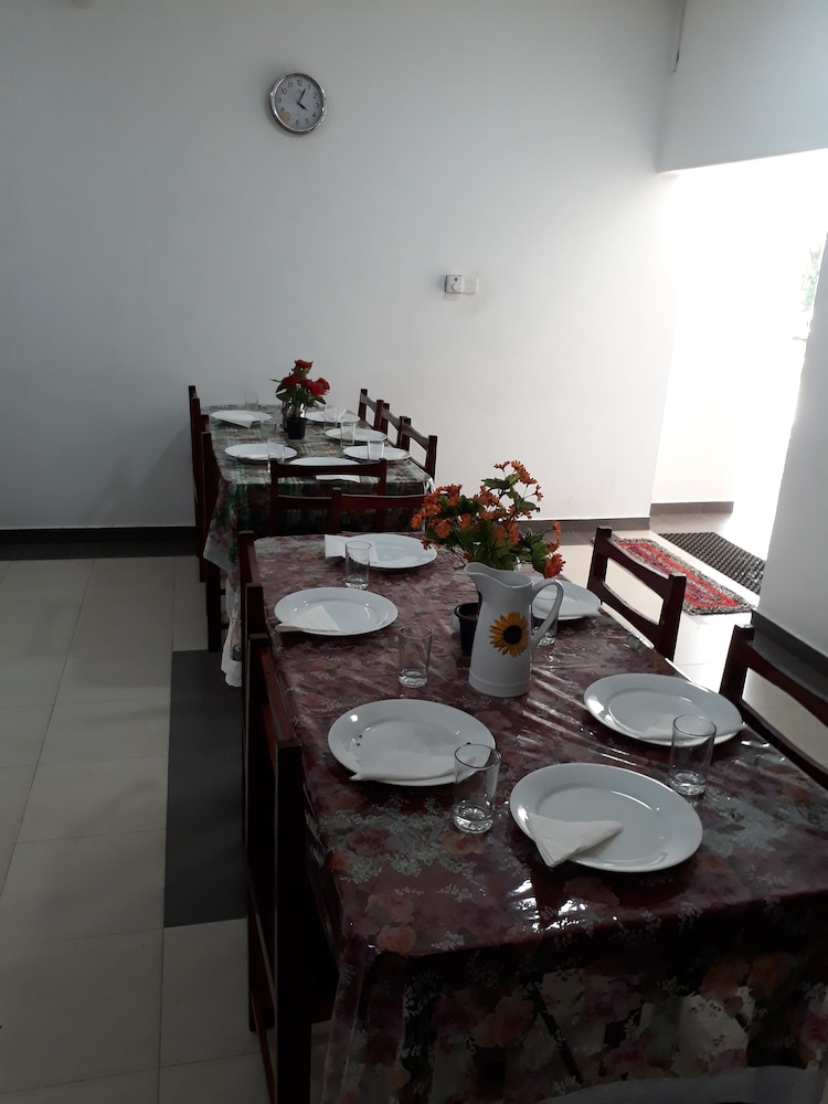 Hotel senora kataragama