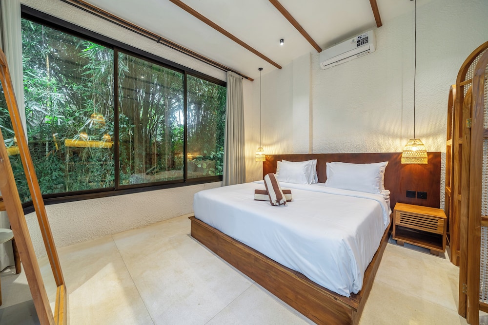 Sacred Jungle by EVDEkimi Ubud – Modern Villas and Apartments with Kitchens, Pools, & Personalized Concierge Service