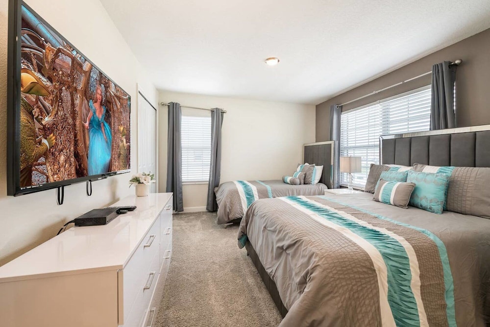 Pleasant House in Storey Lake - Image 5