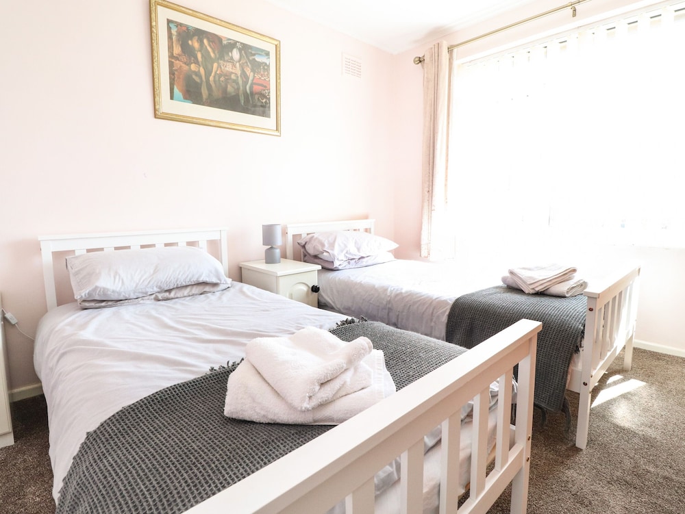 Bungalow by the Sea