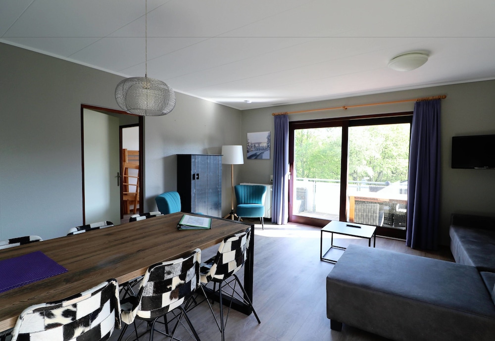 UplandParcs Dumel
