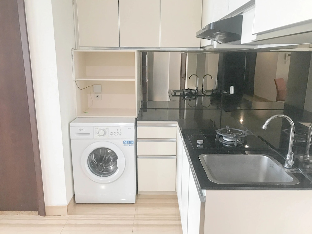 Pleasant And Calm 2Br At Grand Sungkono Lagoon Apartment