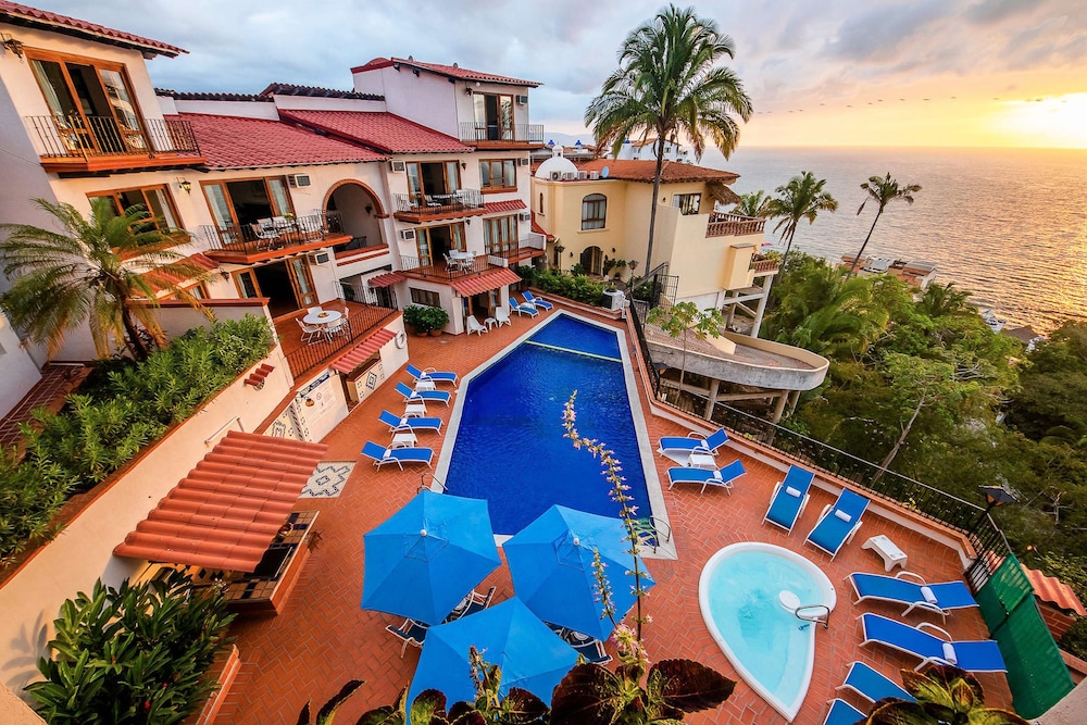 WIVC Conchas Chinas Condo - Stunning Ocean & Mountain Views, Close To The Beach & Romantic Zone view 5