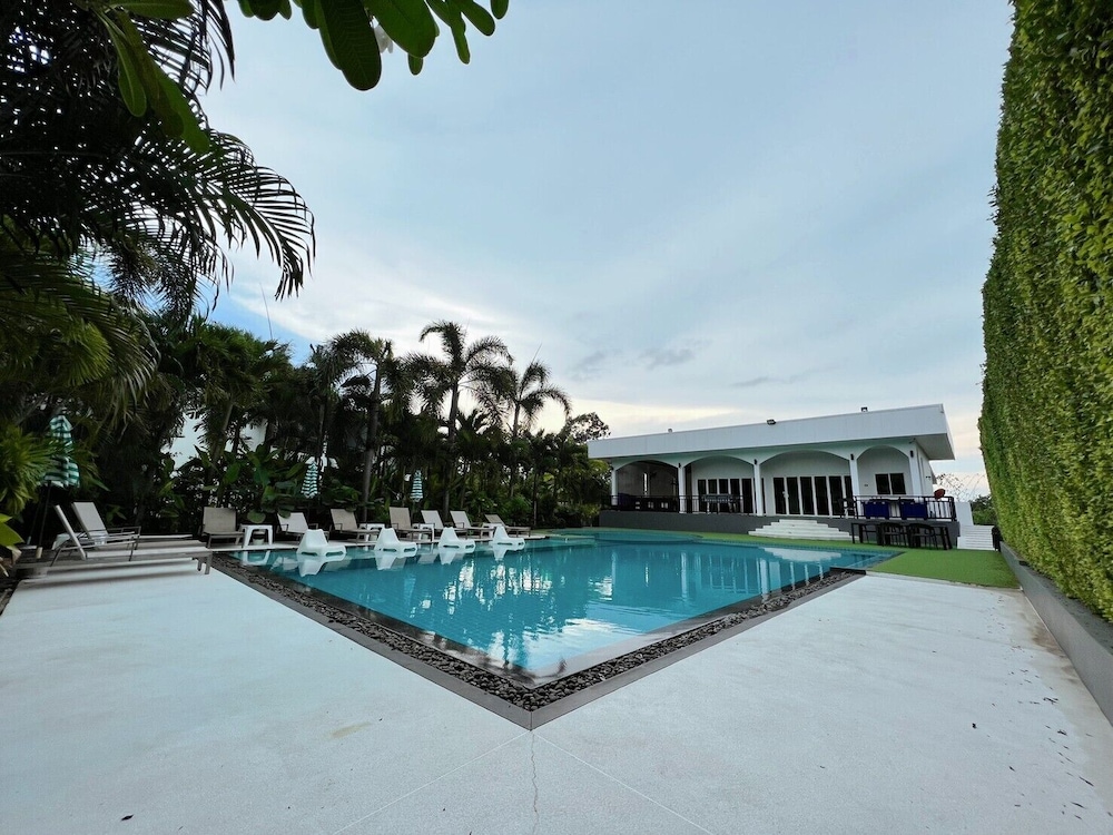 The Serenity Resort