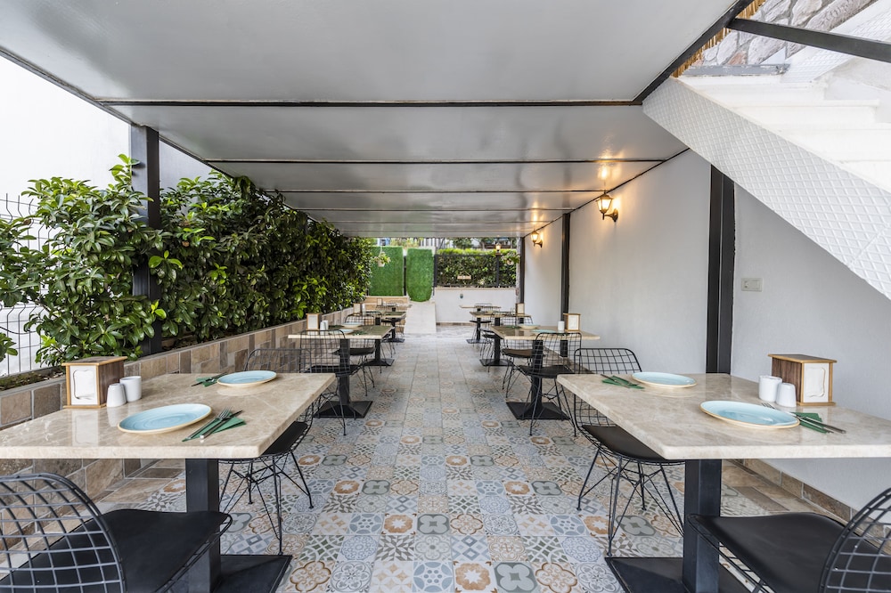 The Poyz Otel Bodrum - Image 37