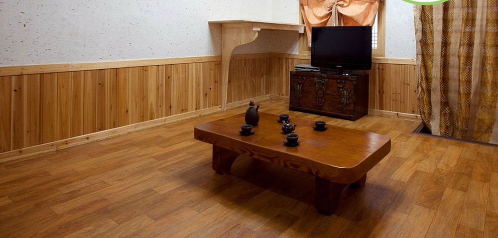 Songhak Pension
