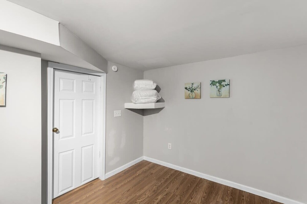 Broadmoor Bungalow - Both Units
