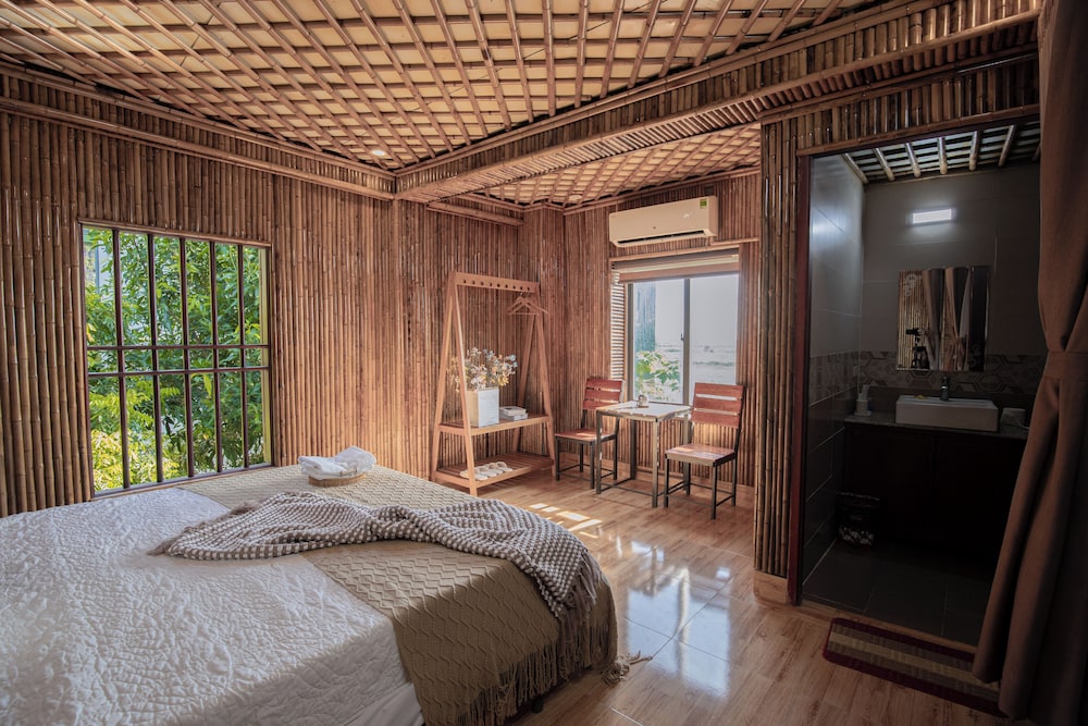 Bamboo Hill Villa view 4