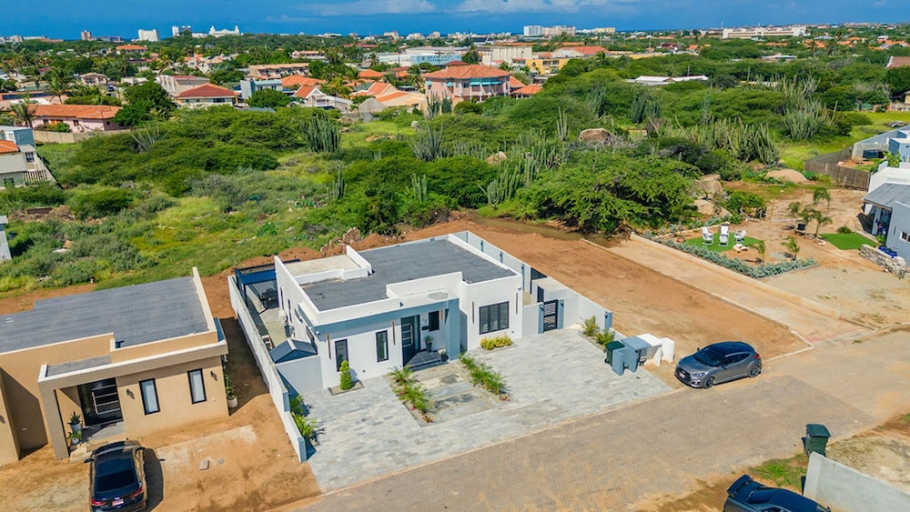 La Perla 2br2ba Home w Private Pool Patio BBQ