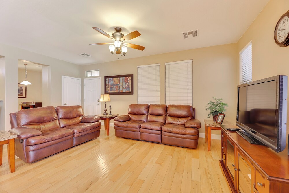 3 Mi to Santan Village: Home w/ Pool Access!
