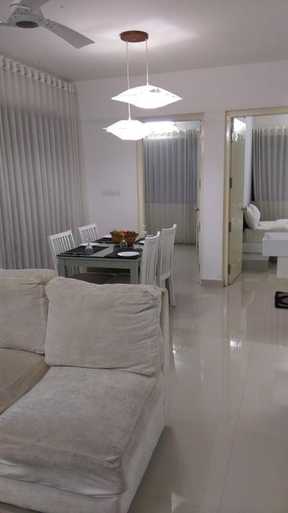 Thazaa Resorts