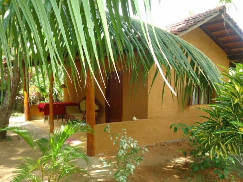 Natural Cabanas