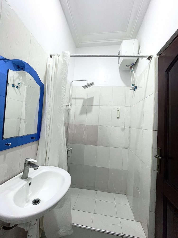 Nanas Holiday Let Guest House