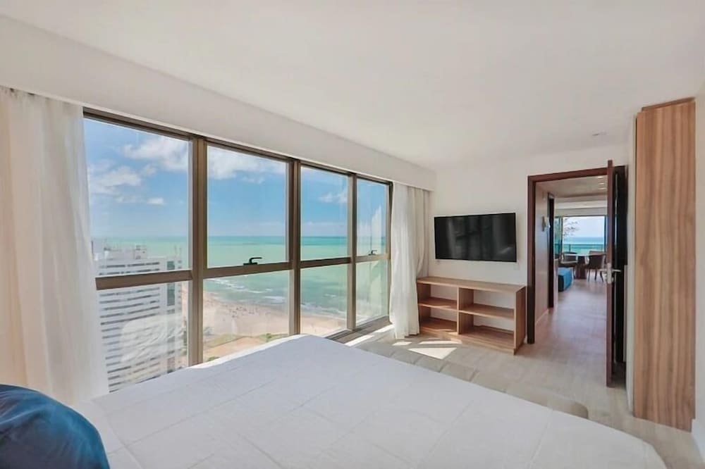 HY Beach Flats