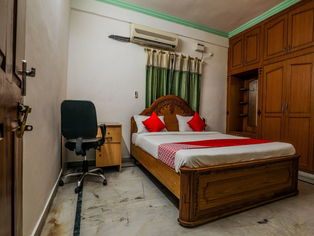 OYO 16135 Krupa Service Apartment view 3