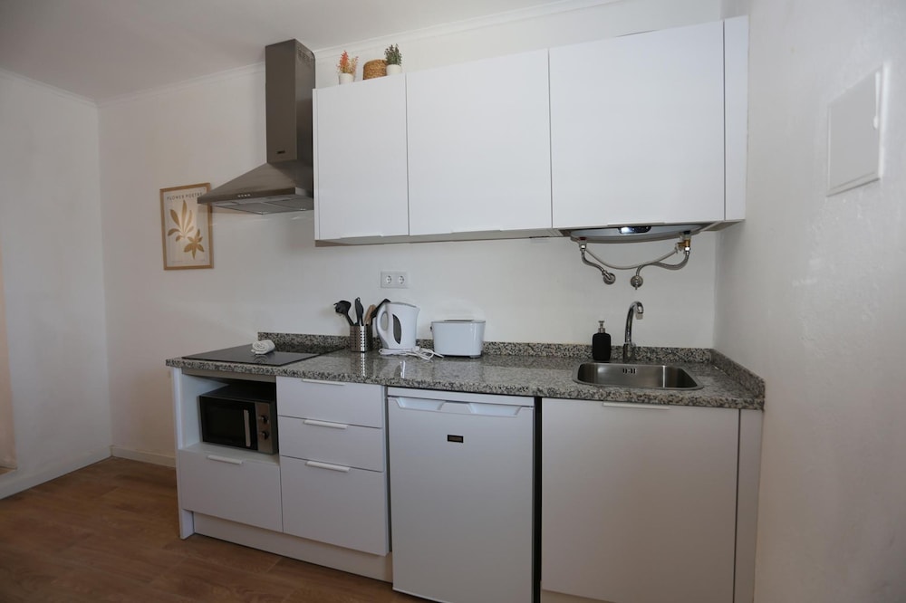 X 01 - 2 Bed Apartment in Quinta da Ponte