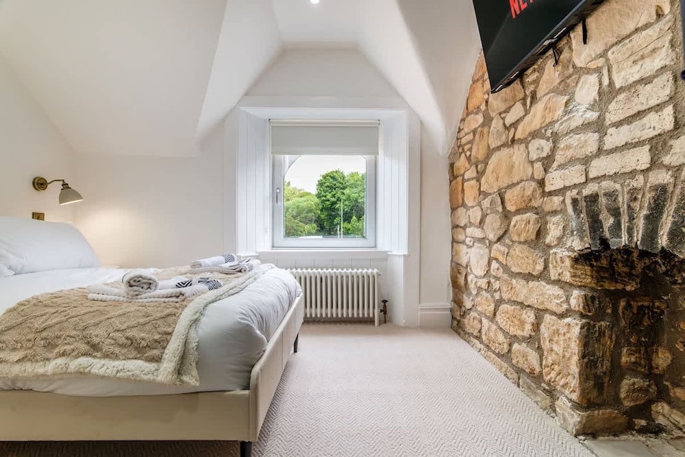 2 Bedroom Cottage-hot Tub-free Parking