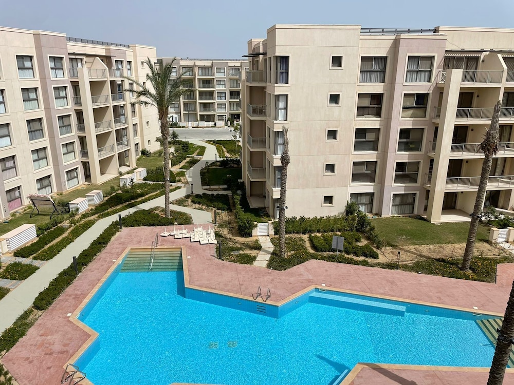 Marassi Marina 2 bedroom pool view 403 view 3