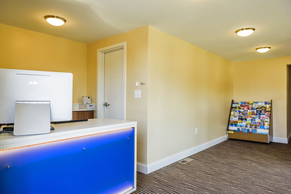 AArya Hotel By Niagara Fashion Outlets