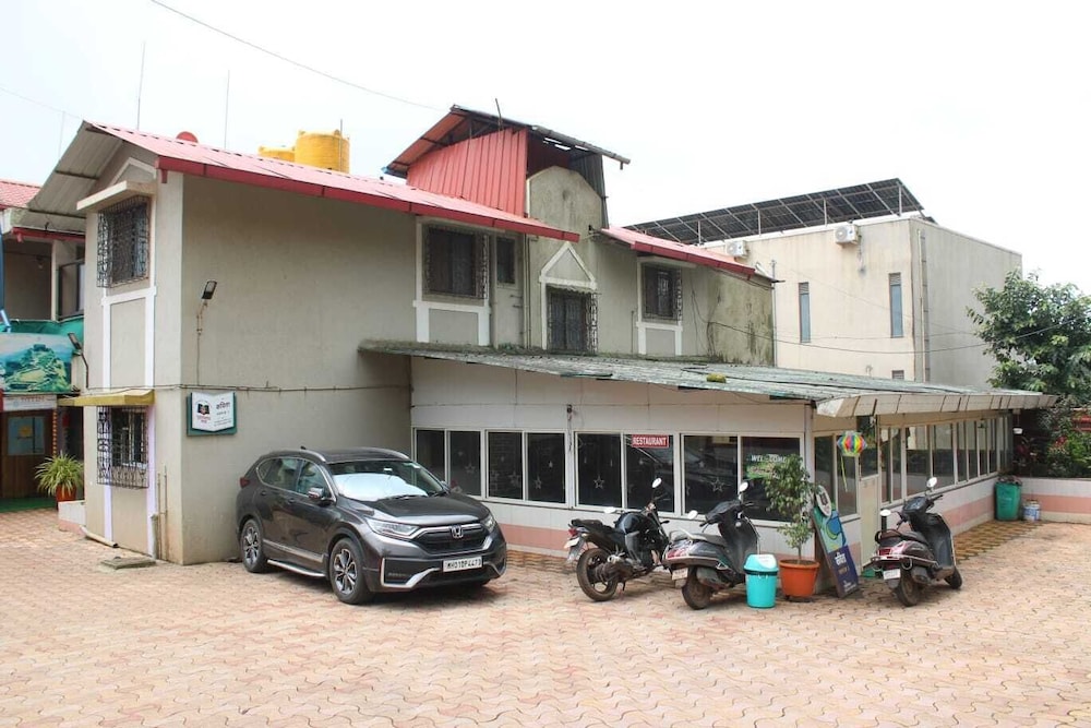Laxmi Krishna Holiday homes and Resort